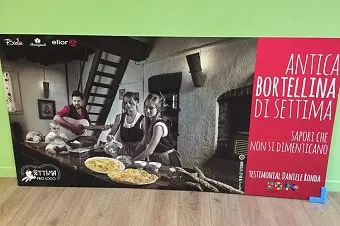 pannello publicitario
